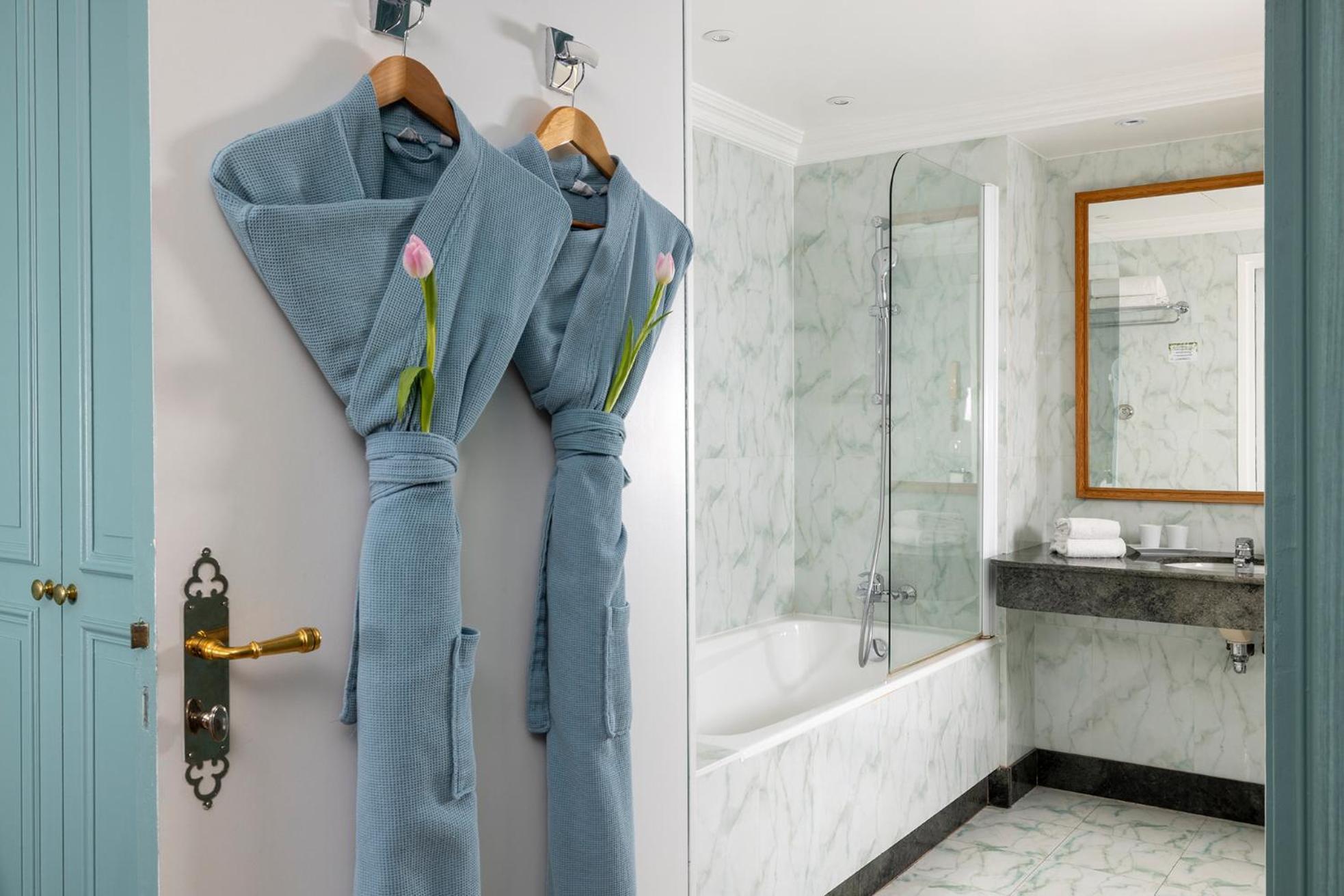 Le Littre Hotel Paris Ngoại thất bức ảnh